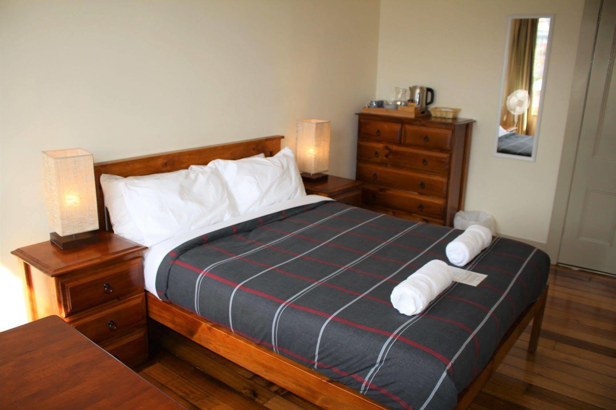 The Tasmanian Inn Hobart Ngoại thất bức ảnh