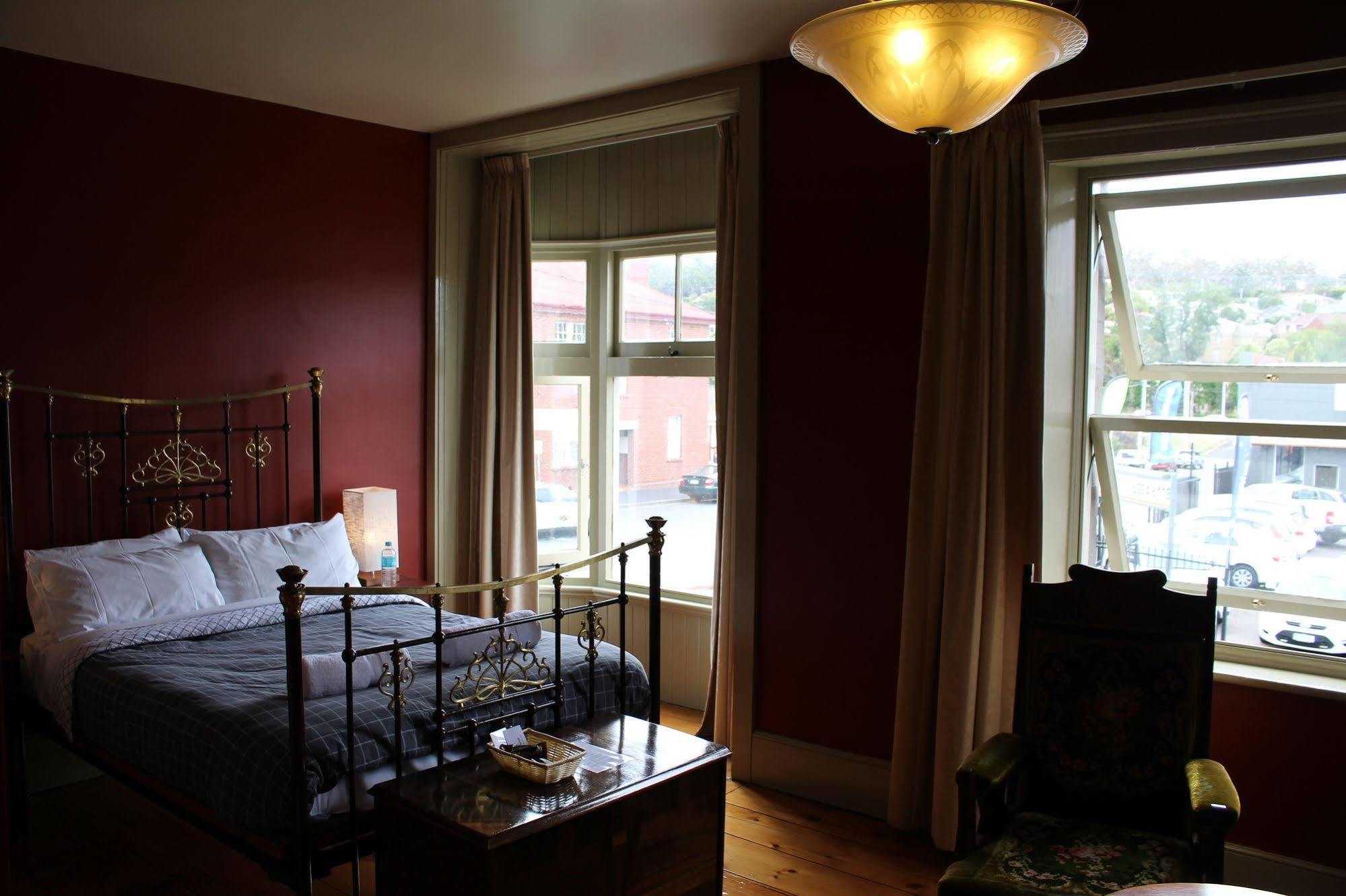 The Tasmanian Inn Hobart Ngoại thất bức ảnh