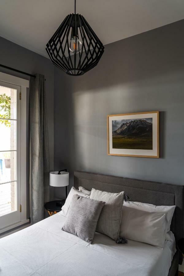 The Tasmanian Inn Hobart Ngoại thất bức ảnh